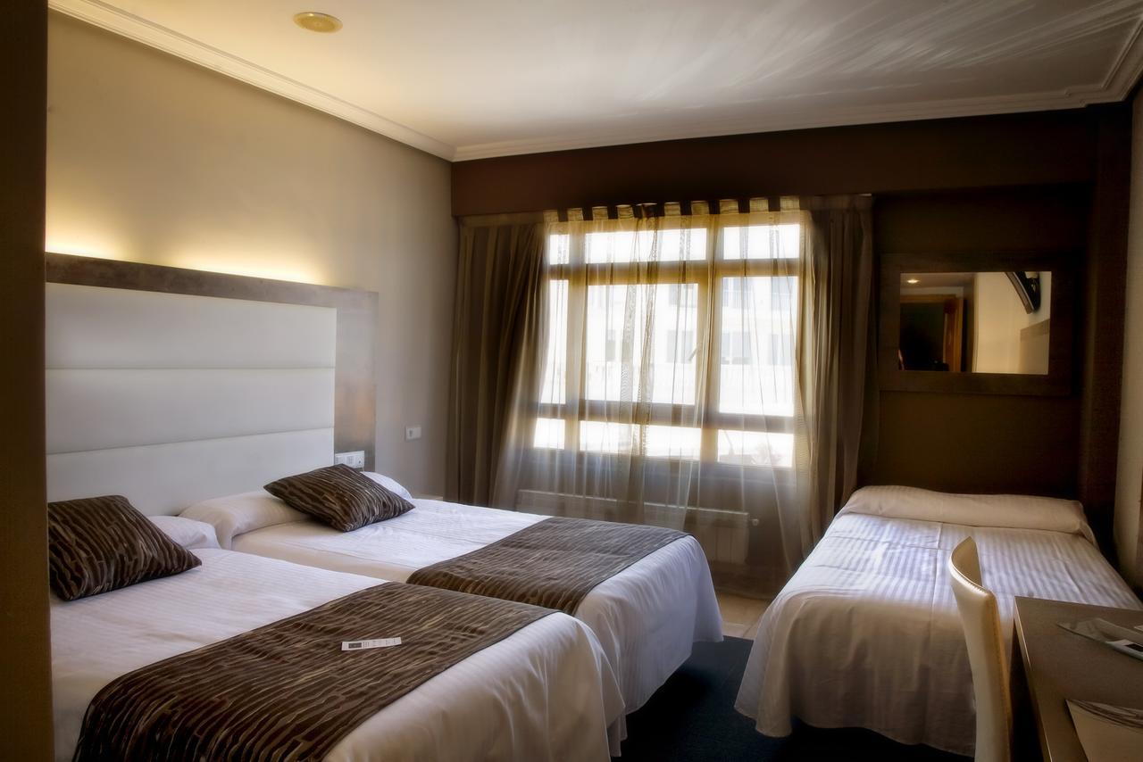 Hotel Spa El Muelle De Suances Kültér fotó